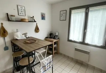 Maison 8 Personnes - 3 Mn Du Centre D'ax, Barbecue, Randos, Thermes *