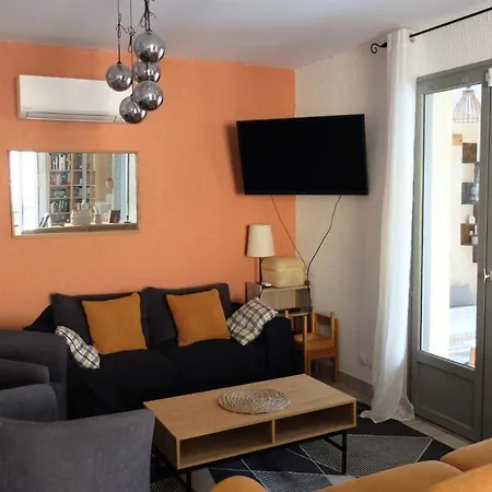 Maison 8 Personnes - 3 Mn Du Centre D'ax, Barbecue, Randos, Thermes بيت للعطل *